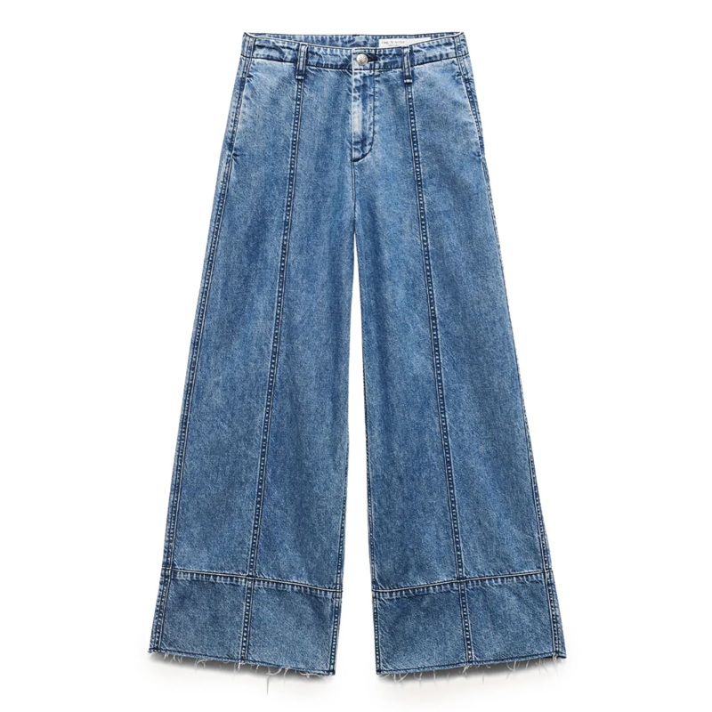 Featherweight Arianna Cropped Leg Jeans