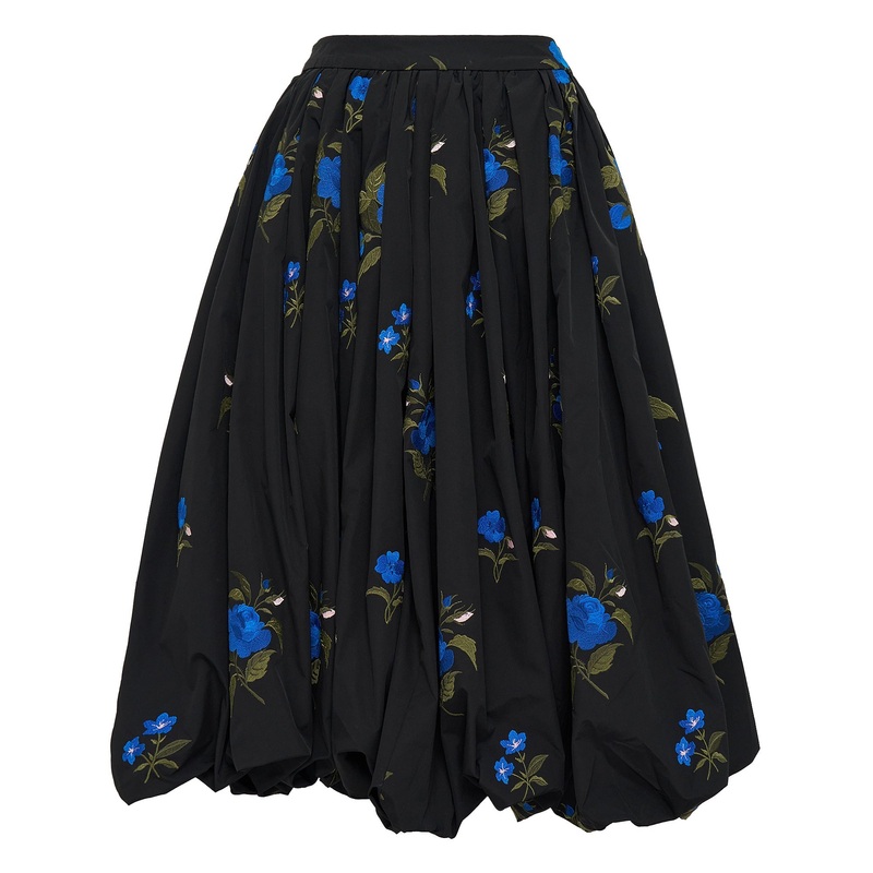 Black Pleated Roses Embroidery Skirt