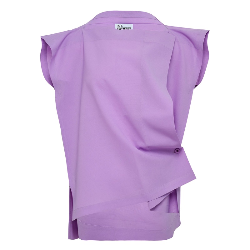 Flat One Tuck T Woven Top