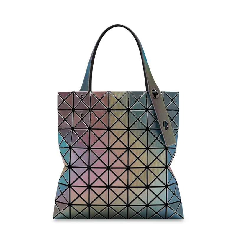 Illusion Tote 7X7