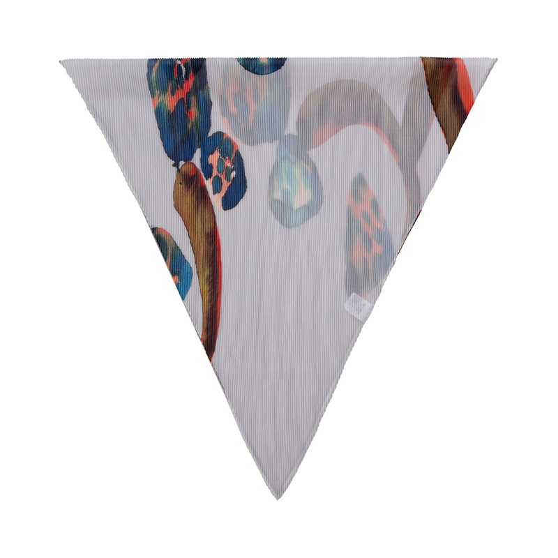 Water Flower Pleats Stole