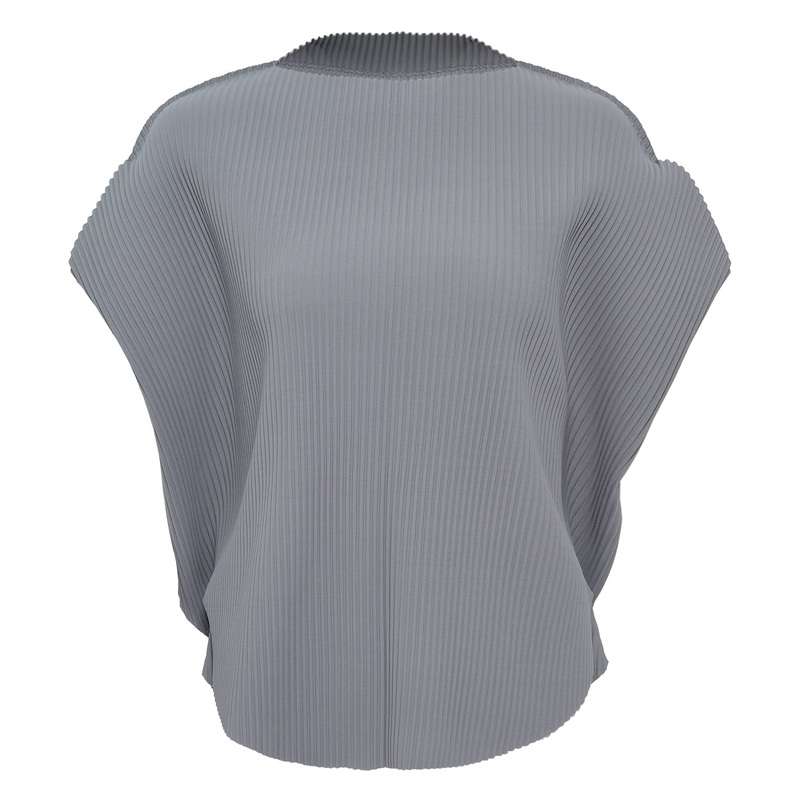 Circle Pleats Top