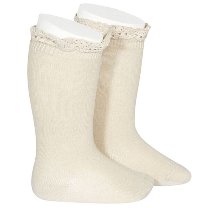 Cndor Knee Socks w\/ Lace Edge Linen