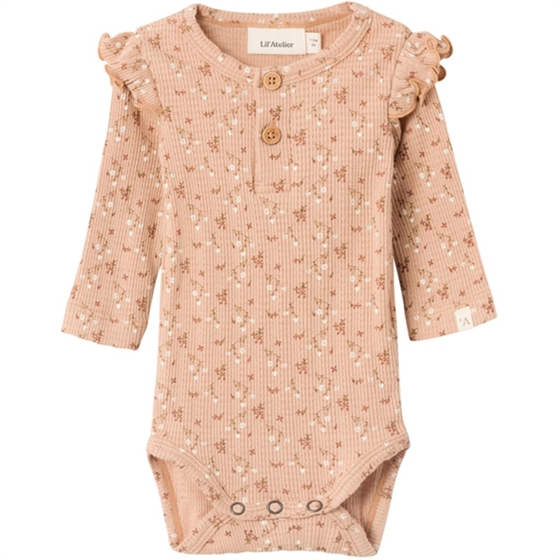 Lil’Atelier Nougat Thida Slim Body