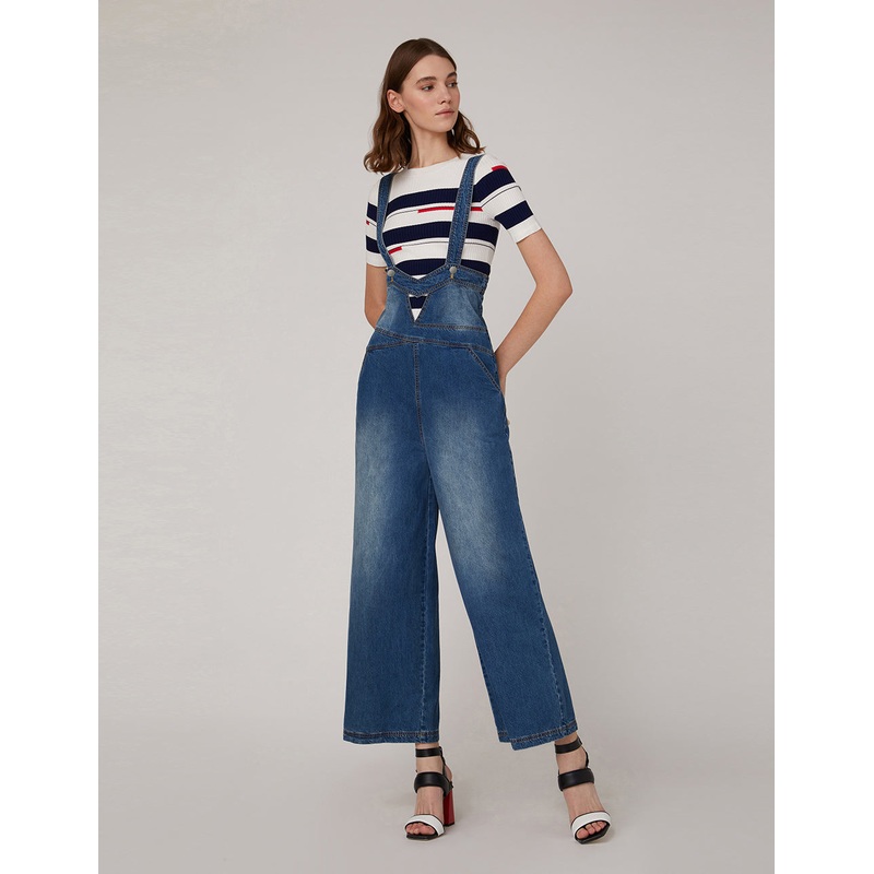 Slip on jeans in washed denim