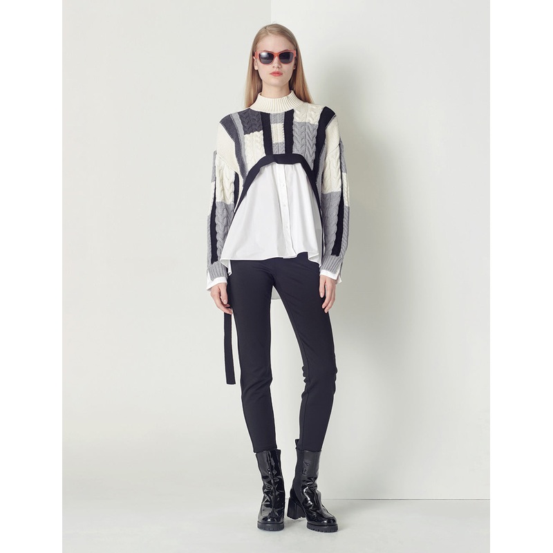 Black and White Plaid Round Neck Ladies Knitwear
