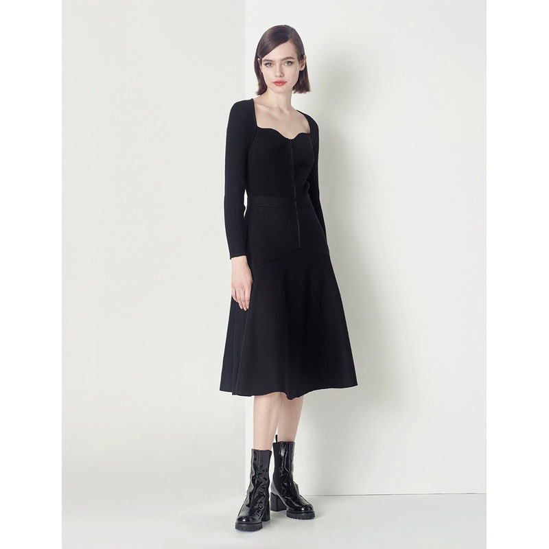 Black Slim Fit Knitted Dress