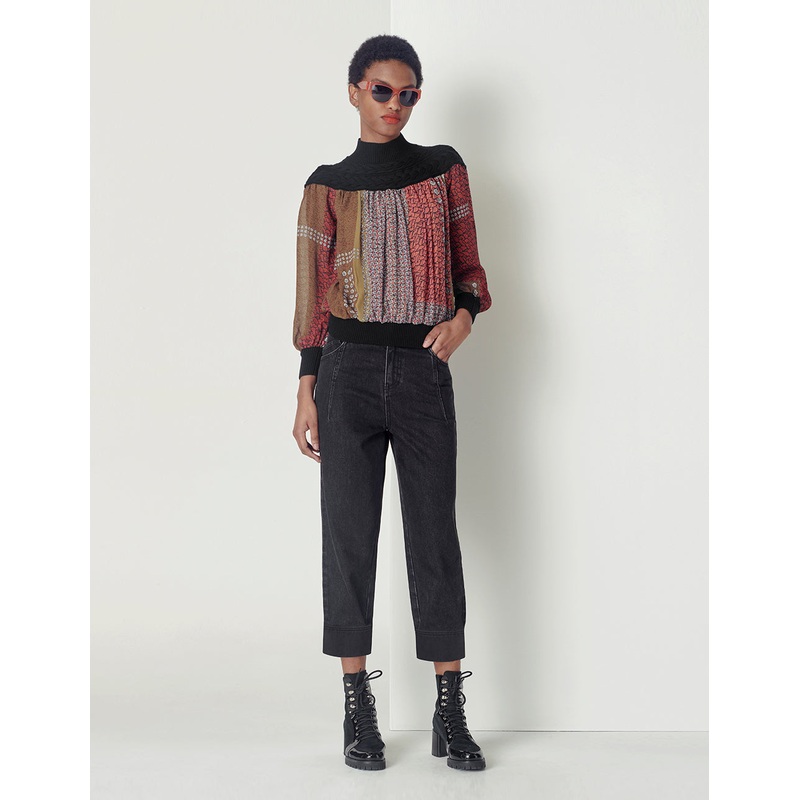 black slim tapered jeans