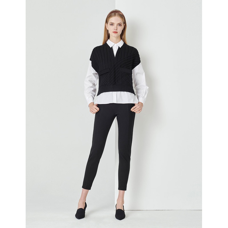 Classic All-Match Black And White Knitted Pullover