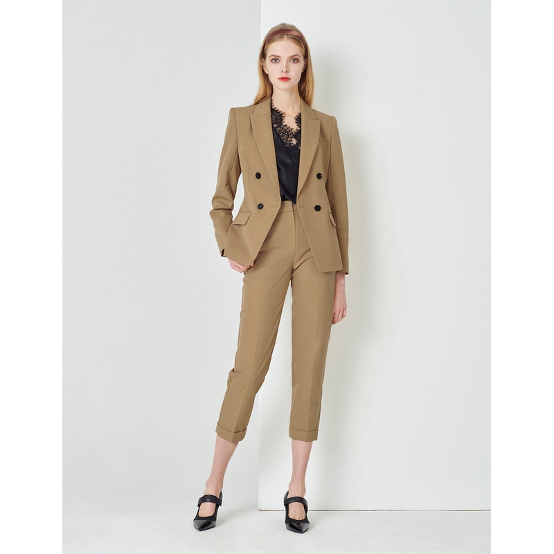 Flip Collar Double-Breasted Suit