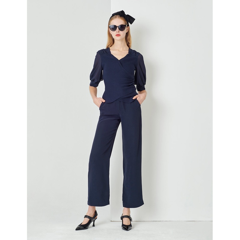 Midnight Blue V-Neck Needle Pullover