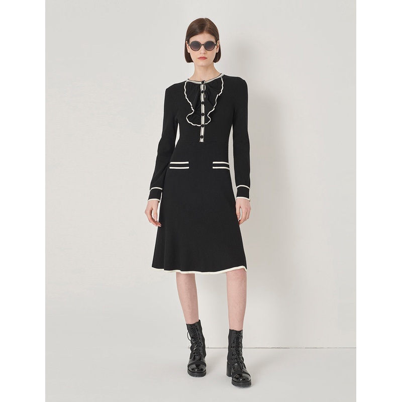 Black And White Contrast Trim Long-Sleeved Knitted Dress