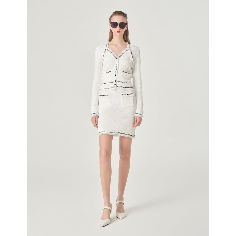 V-Neck Contrast Tassel Detail Knitted Cardigan