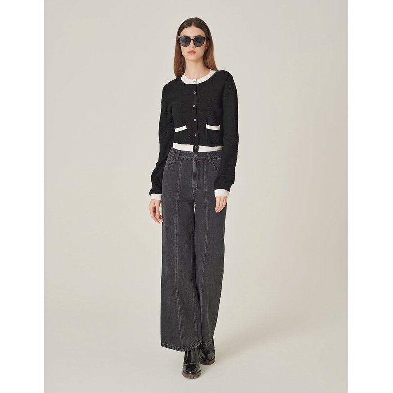 Black And White Contrasting Round Neck Dark Pattern Knitted Cardigan