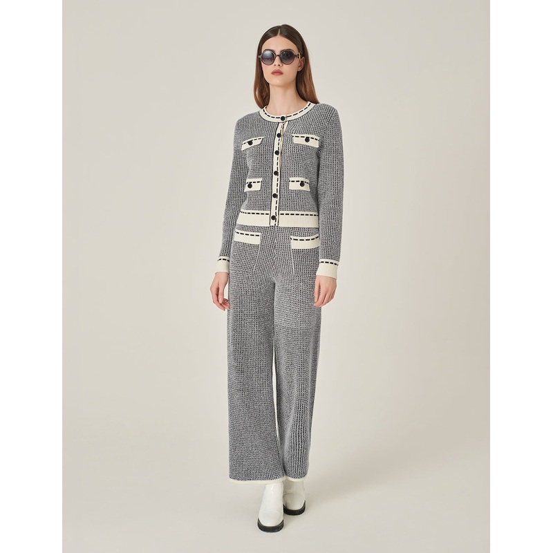 Crew-Neck Long-Sleeve Cropped Multi-Pockets Wool Knitted Cardigan