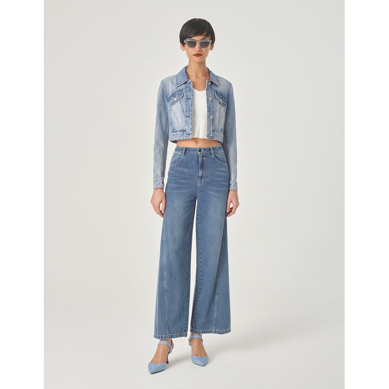 Cropped Wash Blue Denim Jacket