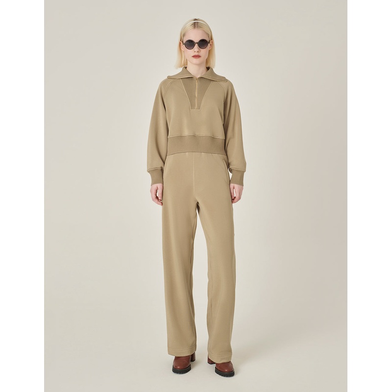 High-Collared Camel Shearling Zipped Jumper