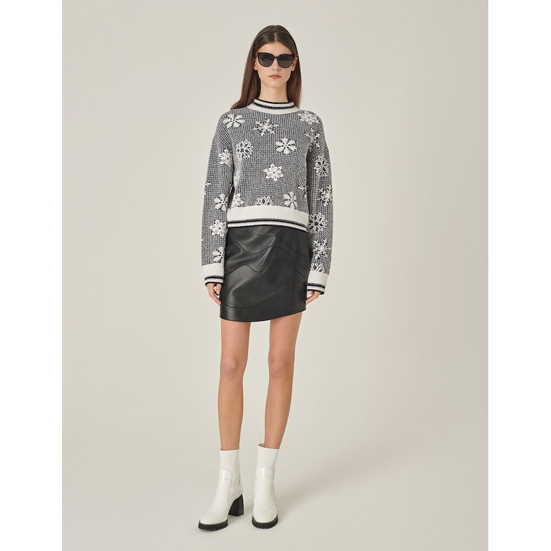 Round Neck Snow-Flower Long-Sleeve Jacquard Knitted Cropped Pullover