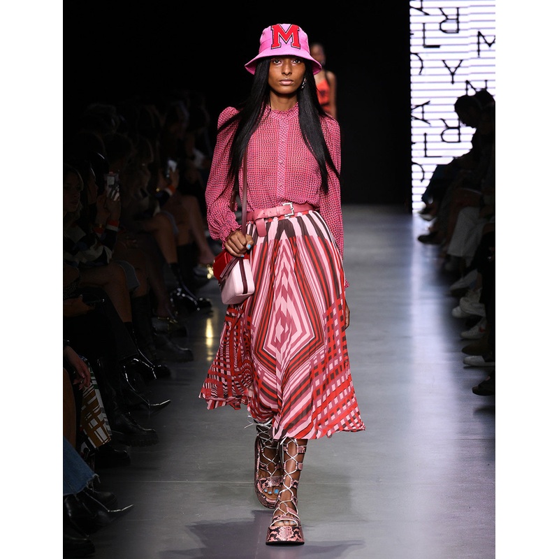 Berry Red Square Point Flounce Detail Shirt