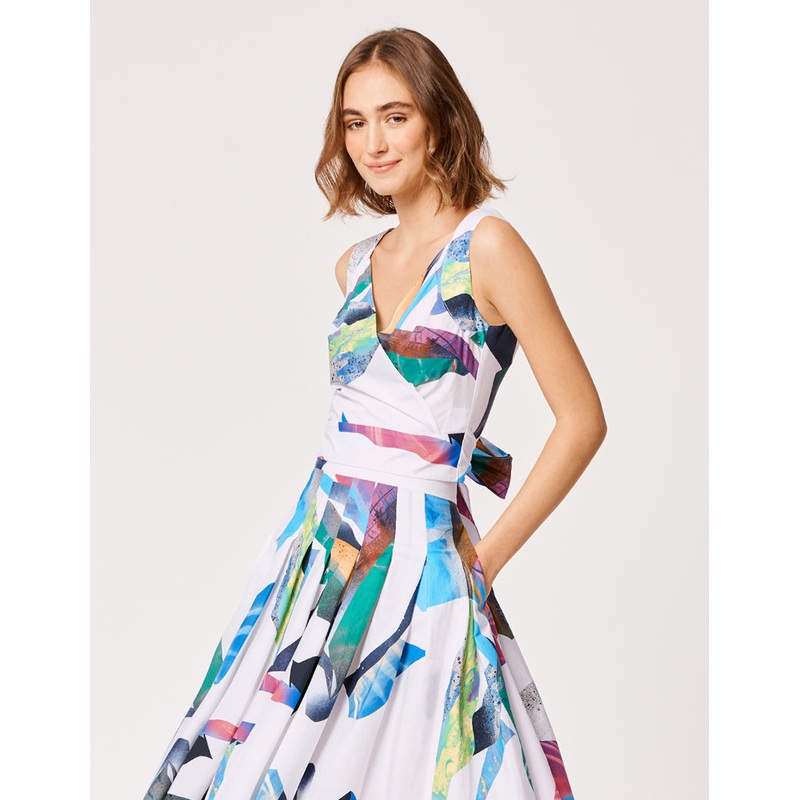 Caribbean Style Sleeveless Wrap Crop Top