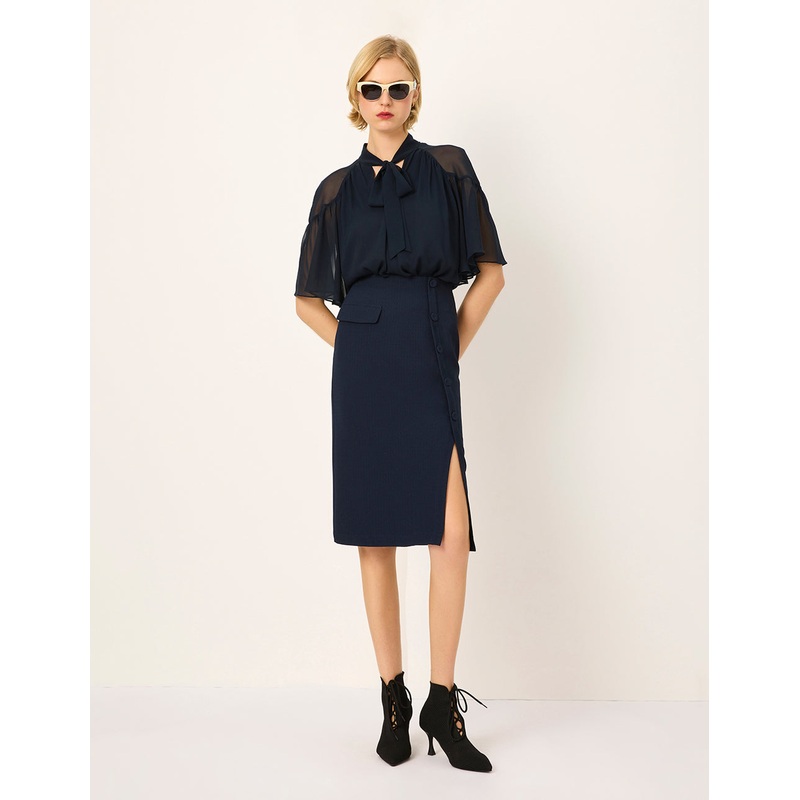 V-Neck Half-Sleeve Sheer Overlay Bow Silk Black Top