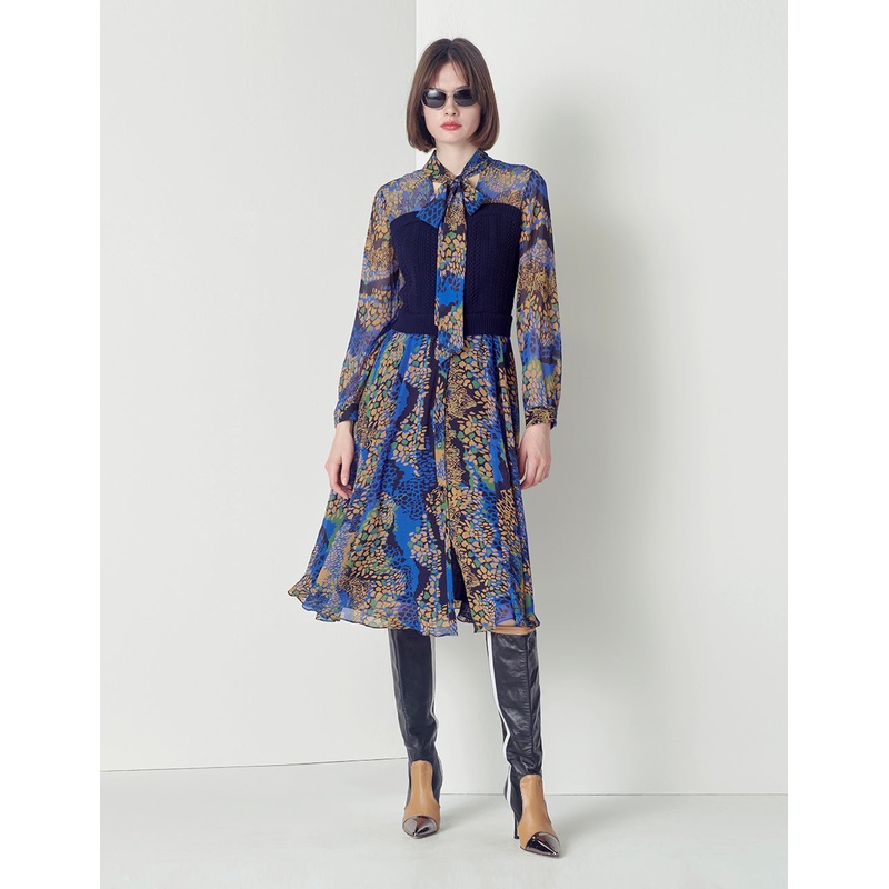 Blue bow floral dress