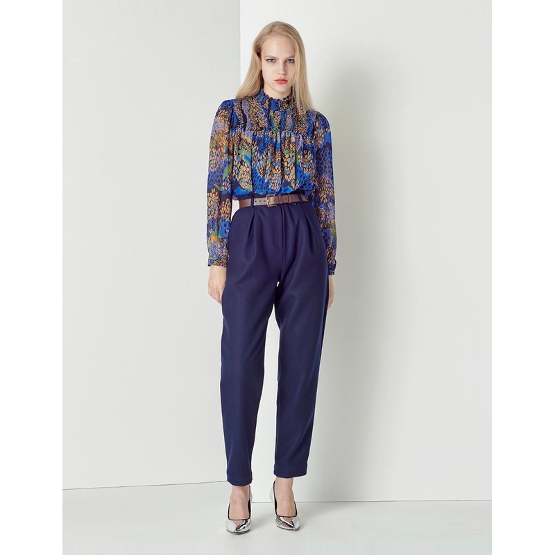 Blue iris floral pleated georgette top