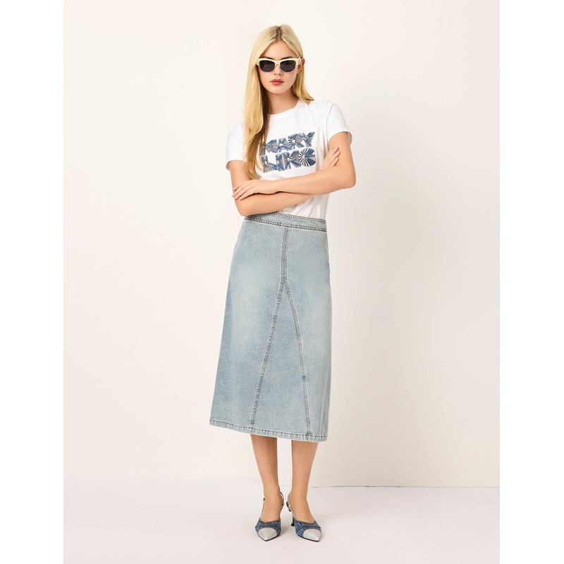 Loose-Fit Embroidered Logo T-Shirt