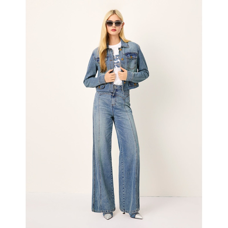Loose High-Waist Wide-Leg Jeans