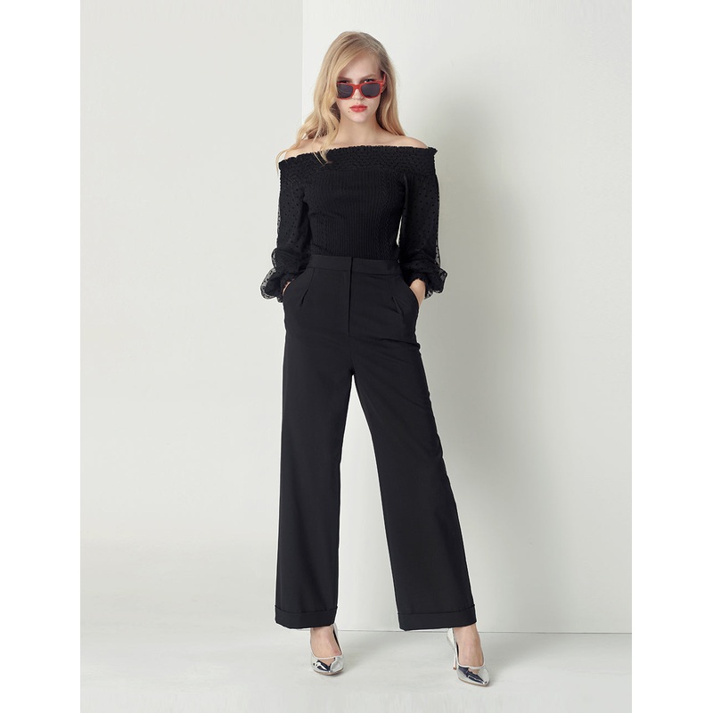 One-word neck pleated puff sleeve knitted top