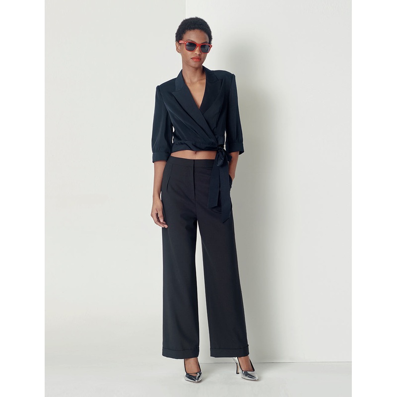 PEAK-LAPEL WRAP TOP