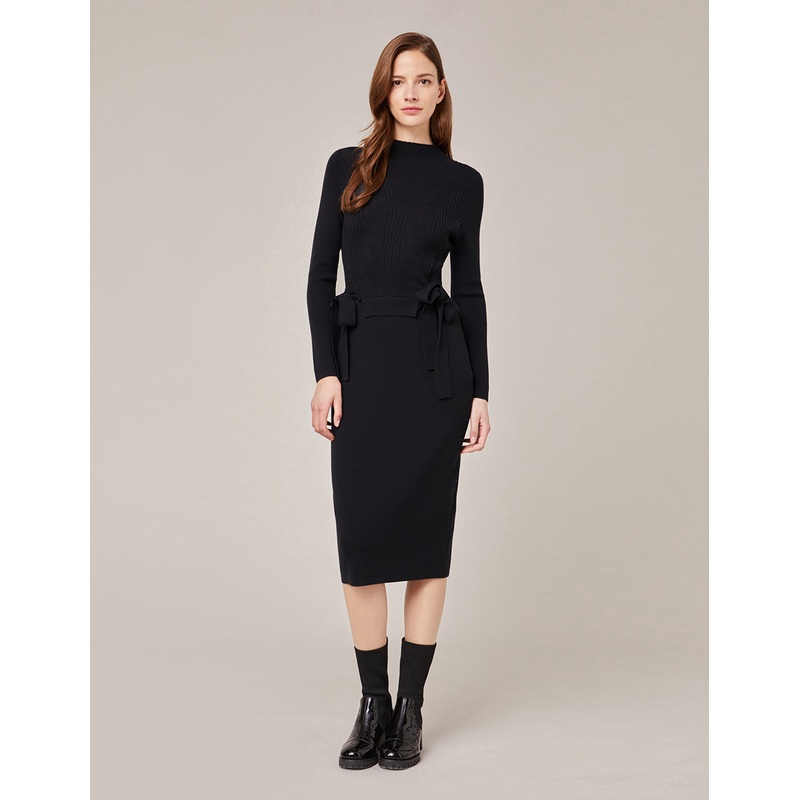 TURTLENECK ROPE-DETAIL CABLE KNITTED DRESS