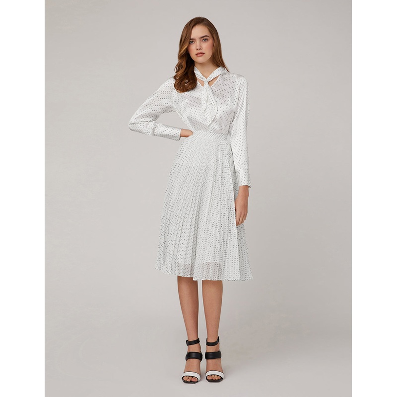 Mid front ruffle trimwhite polka dot shirt