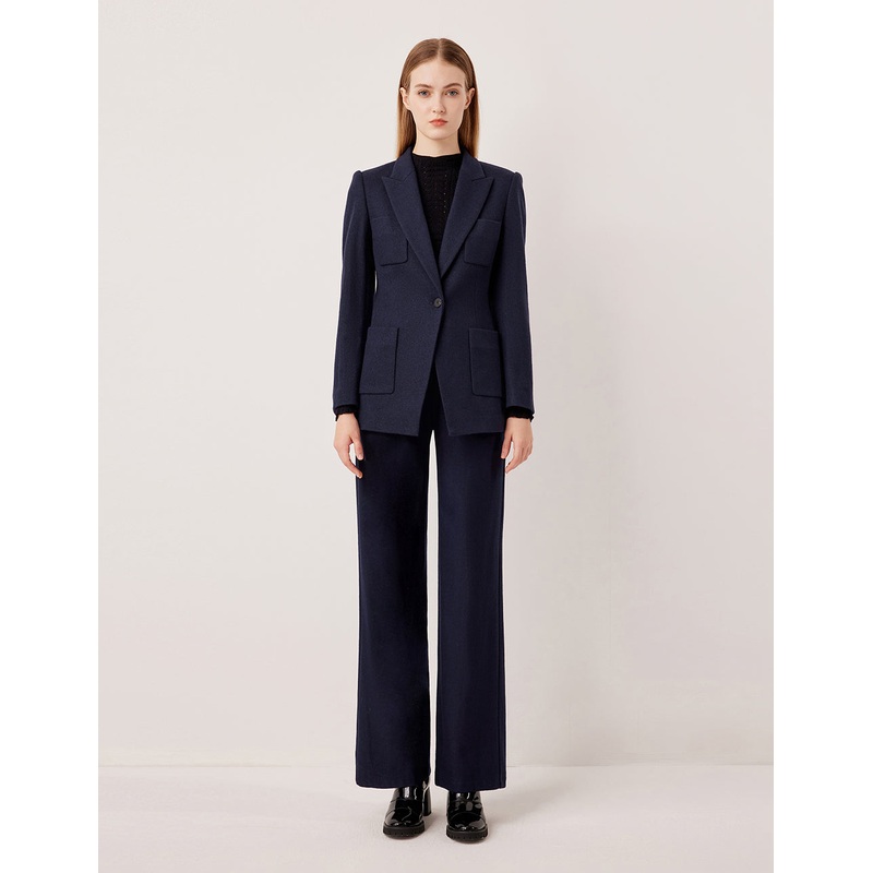 Peak Lapel Single-Button Wool Blazer with Structured Shoulders